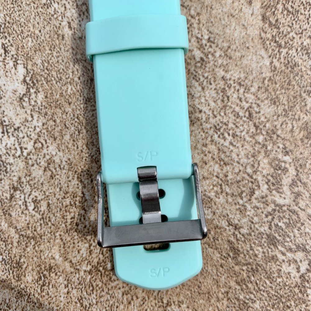 Fitbit Charge 2 Hr + Accessory Bundle - image 5